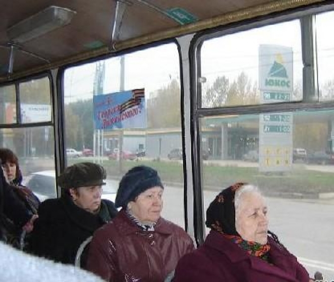 8 марта все женщины Самары в общественном транспорте будут ездить бесплатно