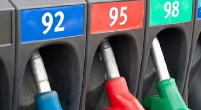 Цены на бензин для самарских водителей выросли на 6 процентов